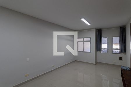 Sala de casa para alugar com 3 quartos, 137m² em Jardim Santa Maria, São Paulo