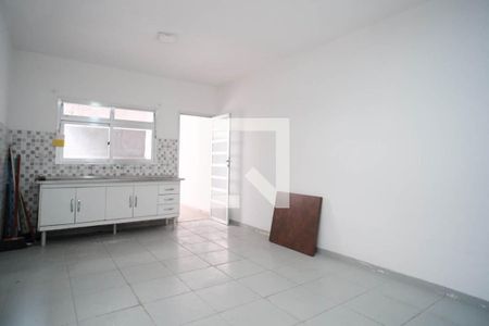 Casa para alugar com 137m², 3 quartos e 2 vagas Casa para alugar com 137m², 3 quartos e 2 vagasCozinha