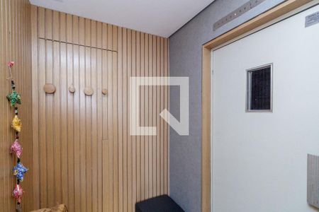 Apartamento à venda com 230m², 4 quartos e 2 vagas Apartamento à venda com 230m², 4 quartos e 2 vagasHall de Elevador Privativo