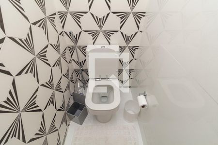 Apartamento à venda com 230m², 4 quartos e 2 vagas Apartamento à venda com 230m², 4 quartos e 2 vagasBanheiro 1 - Suíte