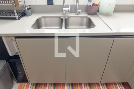 Apartamento à venda com 230m², 4 quartos e 2 vagas Apartamento à venda com 230m², 4 quartos e 2 vagasCozinha