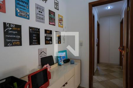 Apartamento para alugar com 220m², 3 quartos e 2 vagas Apartamento para alugar com 220m², 3 quartos e 2 vagasCorredor