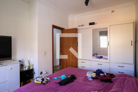 Apartamento para alugar com 220m², 3 quartos e 2 vagas Apartamento para alugar com 220m², 3 quartos e 2 vagasSuíte