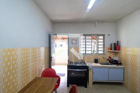 Cozinha de casa para alugar com 2 quartos, 141m² em Jardim Flamboyant, Campinas