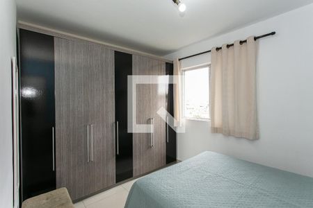 Quarto 1 de apartamento para alugar com 3 quartos, 69m² em Vila Esperança, São Paulo