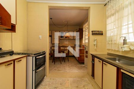 Apartamento para alugar com 175m², 3 quartos e 1 vaga Apartamento para alugar com 175m², 3 quartos e 1 vagaCozinha