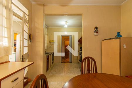 Apartamento para alugar com 175m², 3 quartos e 1 vaga Apartamento para alugar com 175m², 3 quartos e 1 vagaCozinha