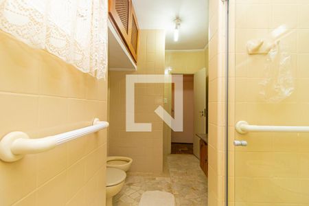 Apartamento para alugar com 175m², 3 quartos e 1 vaga Apartamento para alugar com 175m², 3 quartos e 1 vagaBanheiro Social 1