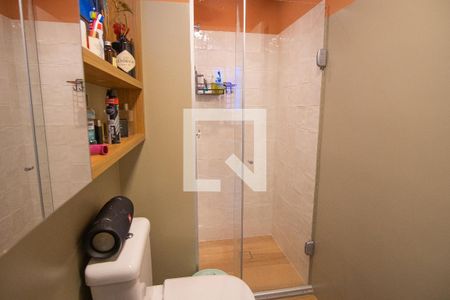 Banheiro de kitnet/studio à venda com 1 quarto, 27m² em Vila Buarque, São Paulo