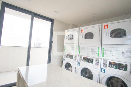 Studio à venda com 27m², 1 quarto e sem vaga Studio à venda com 27m², 1 quarto e sem vagaLavanderia