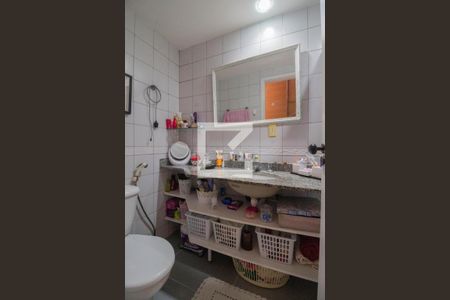 Banheiro da Suíte de casa de condomínio à venda com 3 quartos, 110m² em Pechincha, Rio de Janeiro