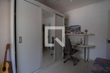 Casa de condomínio à venda com 110m², 3 quartos e 2 vagasQuarto 3