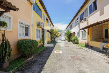 Casa de condomínio à venda com 110m², 3 quartos e 2 vagasÁrea comum
