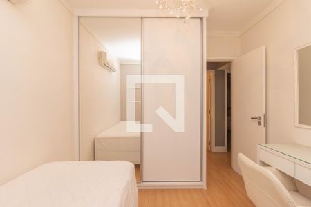Apartamento para alugar com 129m², 4 quartos e 2 vagasQuarto 2