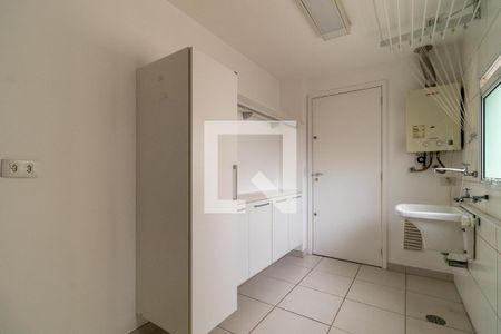 Apartamento para alugar com 114m², 3 quartos e 3 vagasÁrea de Serviço