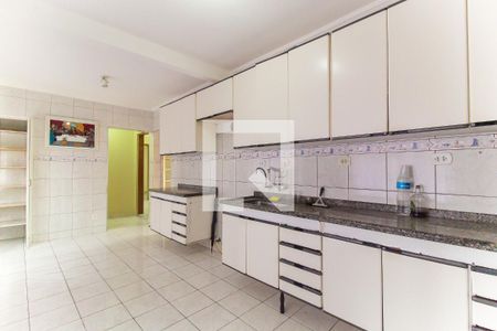 Casa para alugar com 350m², 4 quartos e 3 vagasCozinha