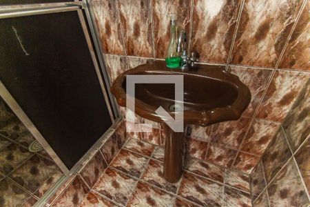 Casa para alugar com 350m², 4 quartos e 3 vagasBanheiro 2