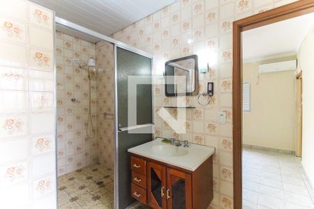 Casa para alugar com 350m², 4 quartos e 3 vagasBanheiro da Suíte