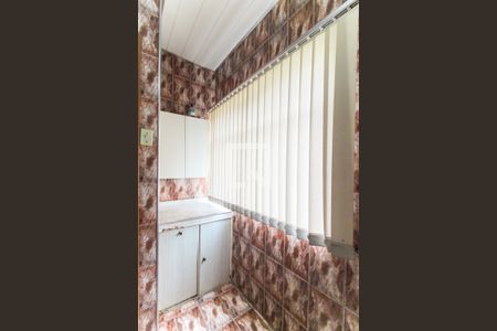 Casa para alugar com 350m², 4 quartos e 3 vagasBanheiro 2