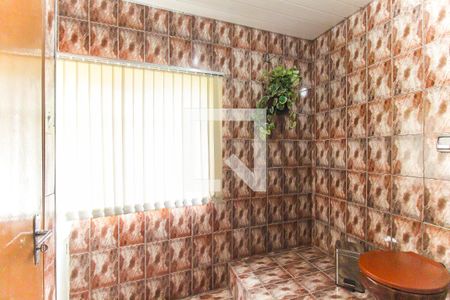 Casa para alugar com 350m², 4 quartos e 3 vagasBanheiro 2