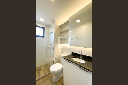 Banheiro de kitnet/studio à venda com 1 quarto, 26m² em Perdizes, São Paulo