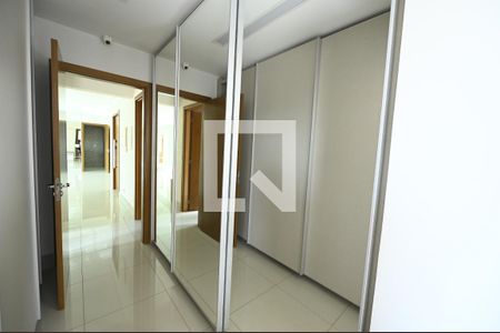Apartamento para alugar com 127m², 3 quartos e 3 vagasCloset 