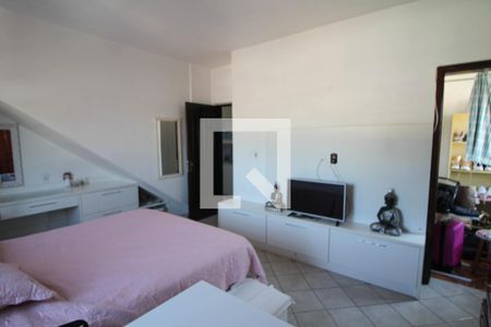 Casa à venda com 410m², 5 quartos e 3 vagasQuarto 2