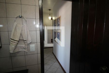 Casa à venda com 410m², 5 quartos e 3 vagasBanheiro 