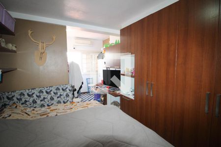 Casa à venda com 410m², 5 quartos e 3 vagasSuíte 2