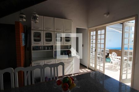 Casa à venda com 410m², 5 quartos e 3 vagasChurrasqueira