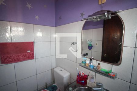 Casa à venda com 410m², 5 quartos e 3 vagasBanheiro da Suíte 2