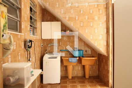 Casa de condomínio à venda com 250m², 3 quartos e sem vagaÁrea de Serviço (1º Andar)