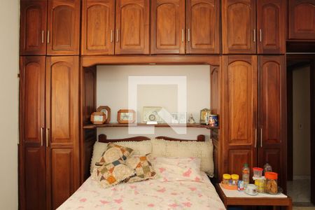 Casa de condomínio à venda com 250m², 3 quartos e sem vagaQuarto 1 (2º Andar)