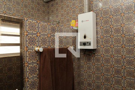 Casa de condomínio à venda com 250m², 3 quartos e sem vagaBanheiro do Quarto 3 - Suíte (2º Andar)