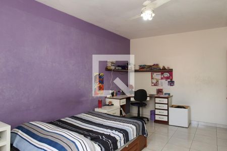 Casa de condomínio à venda com 250m², 3 quartos e sem vagaQuarto 2 (2º Andar)