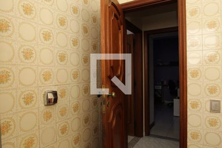 Casa de condomínio à venda com 250m², 3 quartos e sem vagaBanheiro Social (2º Andar)