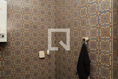 Casa de condomínio à venda com 250m², 3 quartos e sem vagaBanheiro do Quarto 3 - Suíte (2º Andar)