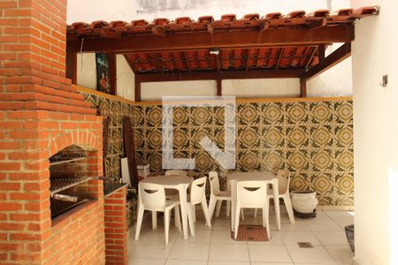 Casa de condomínio à venda com 250m², 3 quartos e sem vagaVaranda/Área Externa