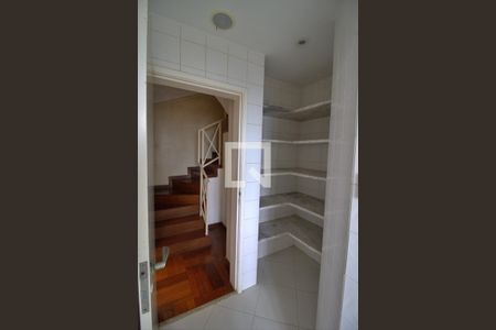 Apartamento à venda com 490m², 4 quartos e 5 vagasDispensa 