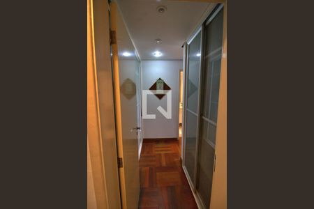 Apartamento à venda com 490m², 4 quartos e 5 vagasCorredor 