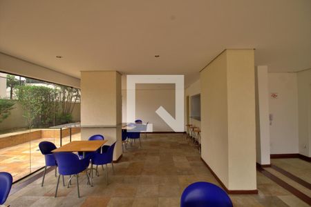 Apartamento à venda com 490m², 4 quartos e 5 vagasÁrea comum - Salão de festas