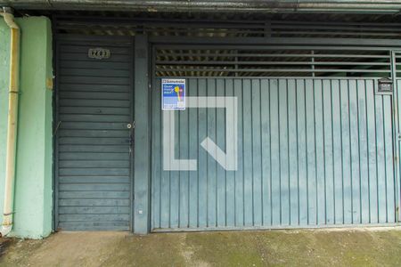 Casa para alugar com 125m², 3 quartos e 2 vagas Casa para alugar com 125m², 3 quartos e 2 vagasFachada