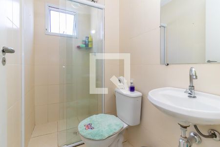 Banheiro de apartamento para alugar com 2 quartos, 48m² em Vila Jacuí, São Paulo