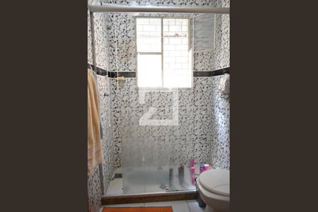 Casa para alugar com 80m², 2 quartos e 3 vagasBanheiro