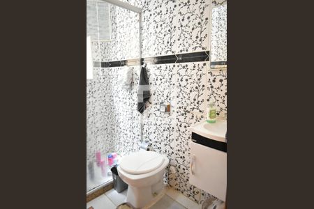 Casa para alugar com 80m², 2 quartos e 3 vagasBanheiro