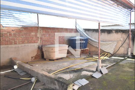 Casa para alugar com 80m², 2 quartos e 3 vagasTerraço