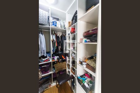 Apartamento para alugar com 250m², 4 quartos e 2 vagasCloset da Suíte 1