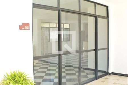 Apartamento para alugar com 76m², 3 quartos e 1 vagaÁrea comum - Salão de festas