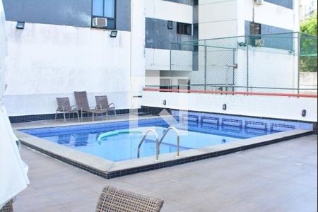 Apartamento para alugar com 76m², 3 quartos e 1 vagaÁrea comum - Piscina