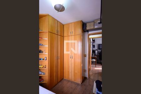 Quarto 1 de apartamento à venda com 3 quartos, 72m² em Vila Vermelha, São Paulo